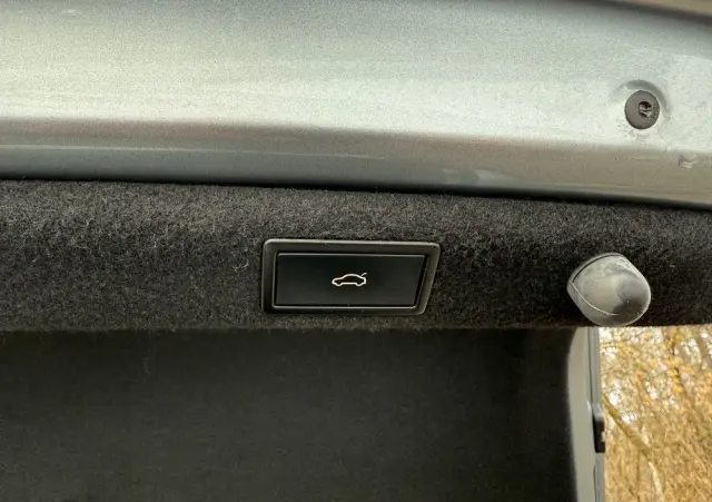 SKODA Superb 2.0 TDI SCR 4x4 Ambition DSG