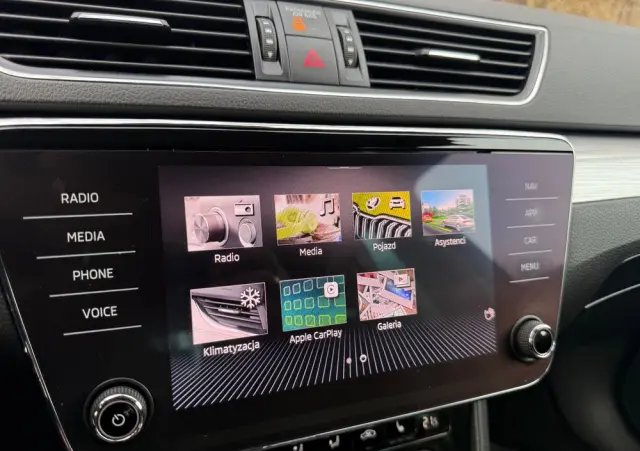 SKODA Superb 2.0 TDI SCR 4x4 Ambition DSG