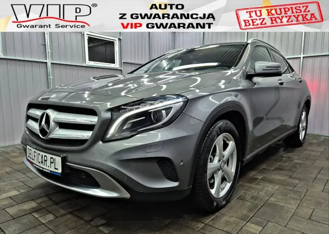 MERCEDES-BENZ GLA 180 Edition 1