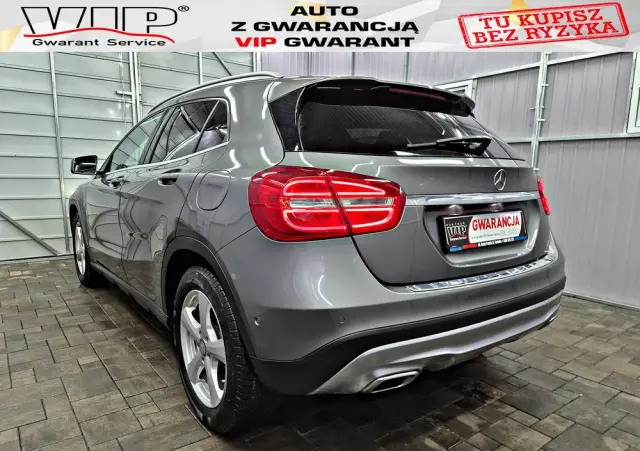 MERCEDES-BENZ GLA 180 Edition 1