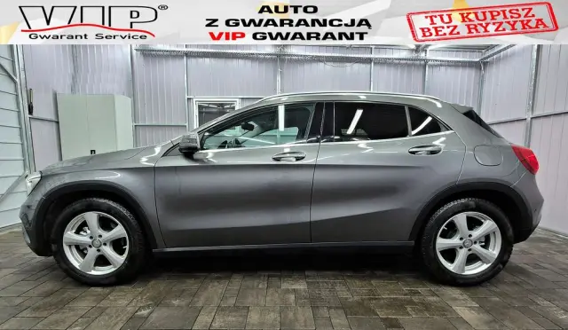 MERCEDES-BENZ GLA 180 Edition 1