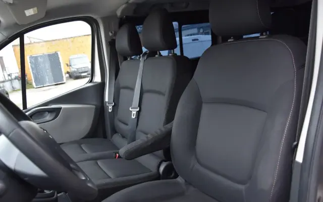 RENAULT Trafic ENERGY Combi Expression