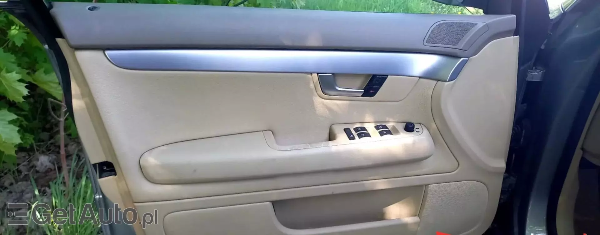 AUDI A4 2.5 TDI V6 (163 KM)