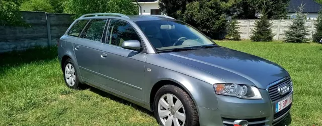 AUDI A4 2.5 TDI V6 (163 KM)
