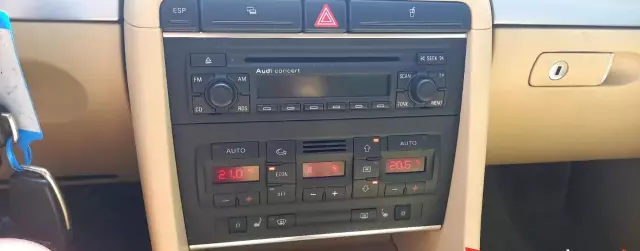 AUDI A4 2.5 TDI V6 (163 KM)