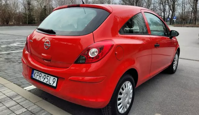 OPEL Corsa 