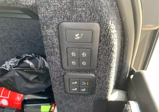 LAND ROVER Range Rover 5.0 V8 S/C AB