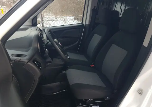 FIAT DOBLO MAXI L2H1 DŁUGI KLIMA BLASZAK VAN FURGON KRAJOWY 6-BIEGÓW MANUAL 