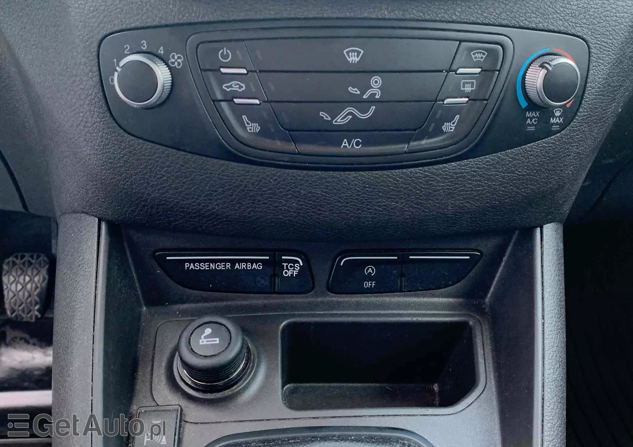 FORD Transit Courier VAT 23% 