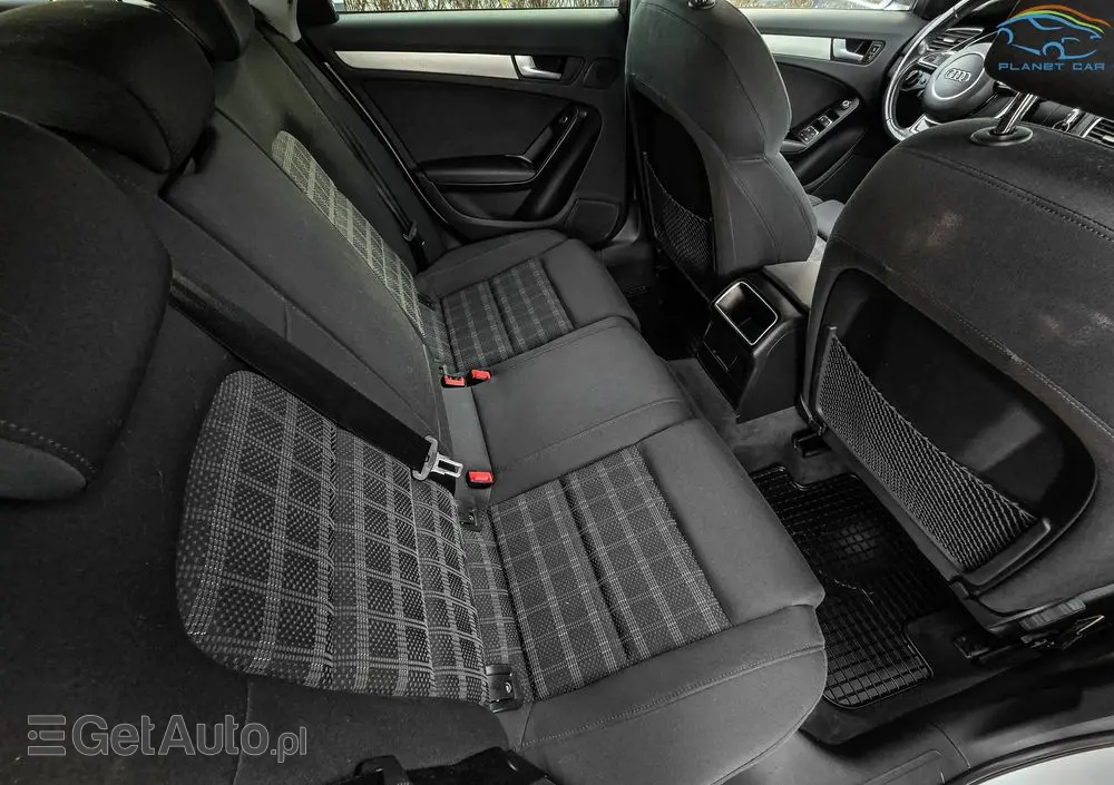 AUDI A4 Avant 2.0 TDI DPF clean diesel quattro S line Sportpaket