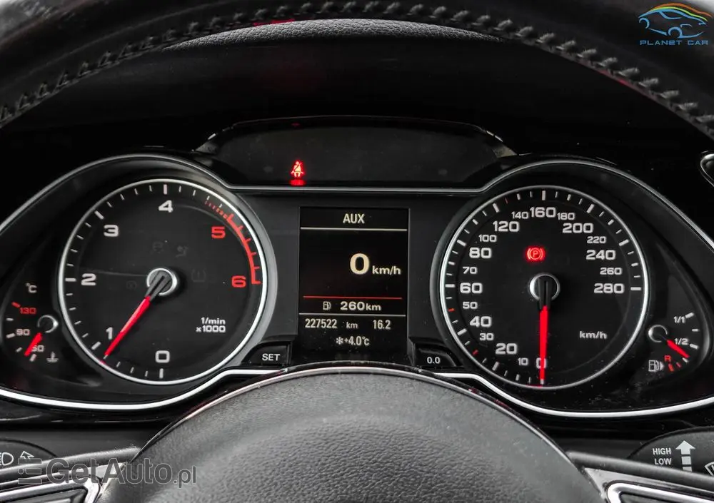 AUDI A4 Avant 2.0 TDI DPF clean diesel quattro S line Sportpaket