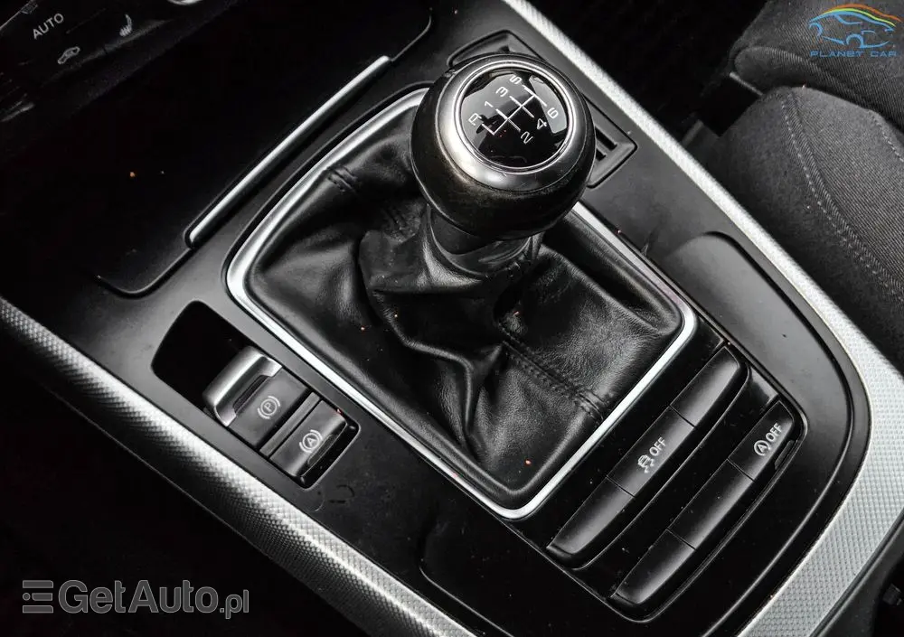 AUDI A4 Avant 2.0 TDI DPF clean diesel quattro S line Sportpaket