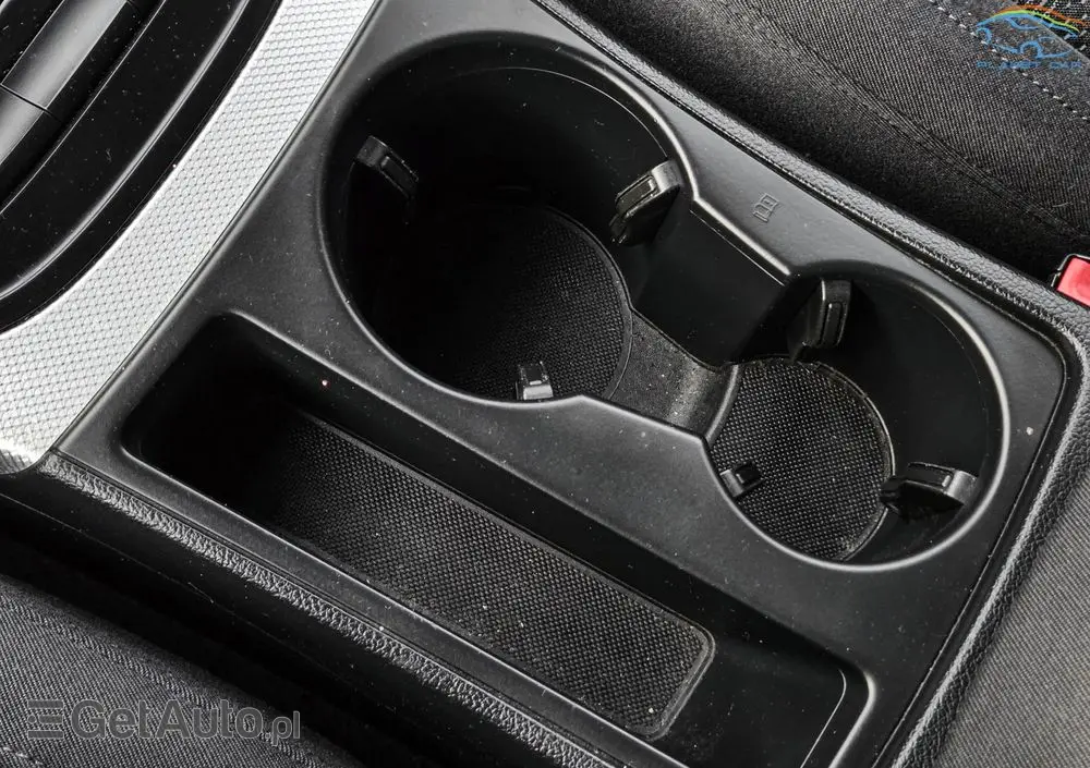 AUDI A4 Avant 2.0 TDI DPF clean diesel quattro S line Sportpaket