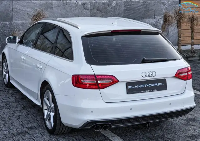 AUDI A4 Avant 2.0 TDI DPF clean diesel quattro S line Sportpaket