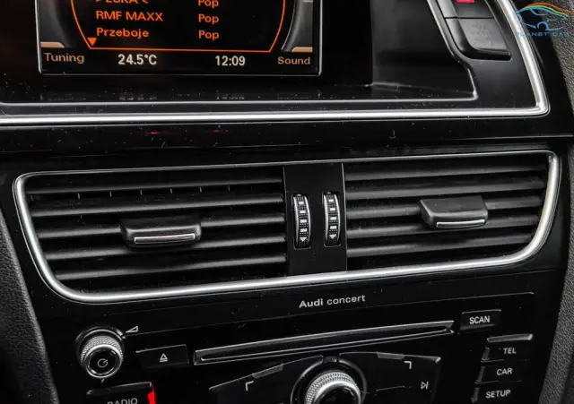 AUDI A4 Avant 2.0 TDI DPF clean diesel quattro S line Sportpaket