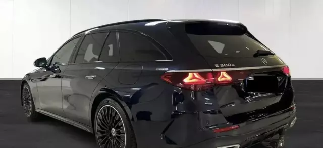 MERCEDES-BENZ Klasa E 