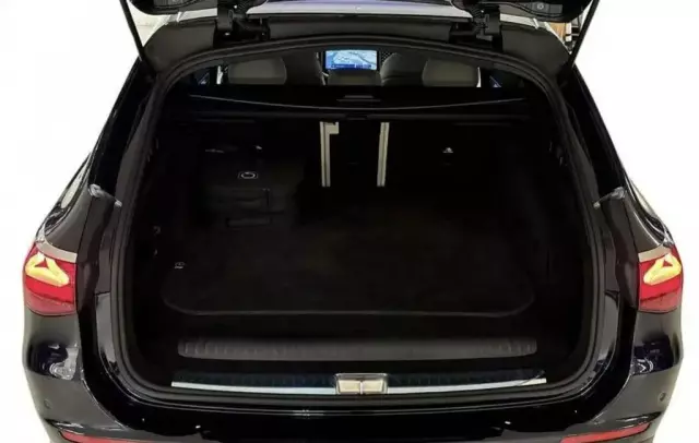 MERCEDES-BENZ Klasa E 