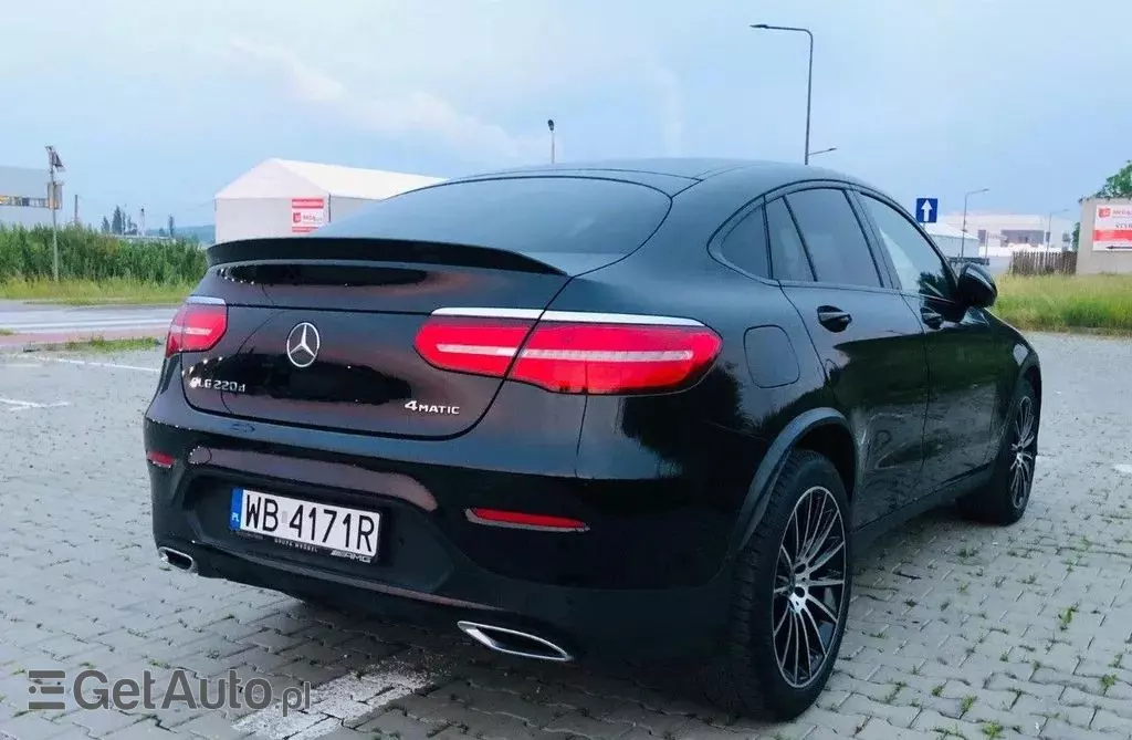 MERCEDES-BENZ GLC 