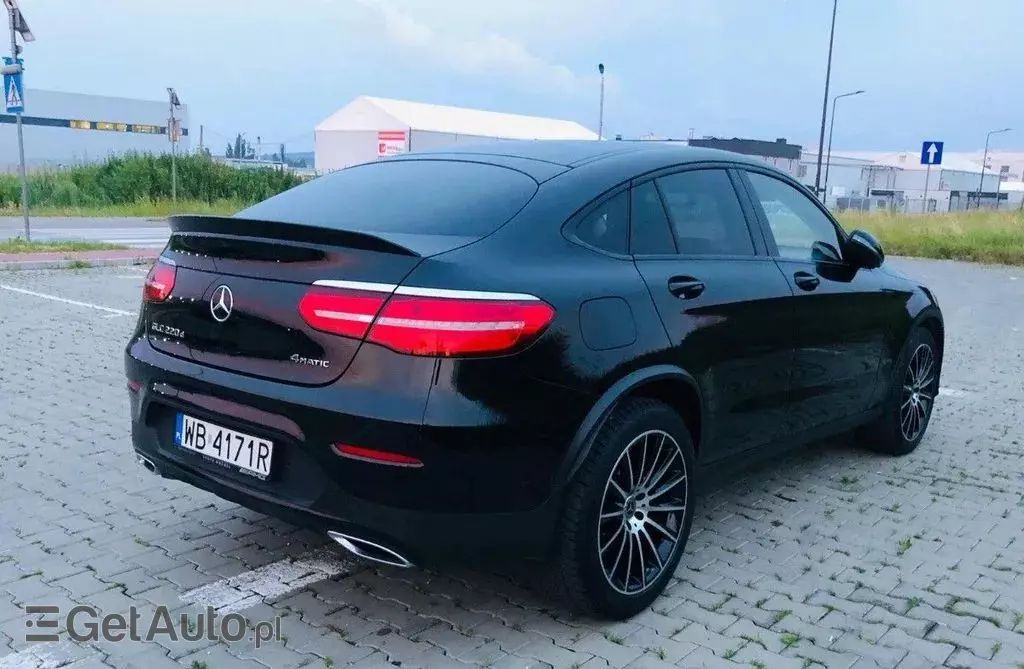 MERCEDES-BENZ GLC 