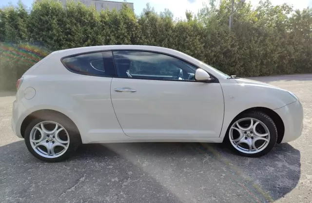 ALFA ROMEO Mi.to 