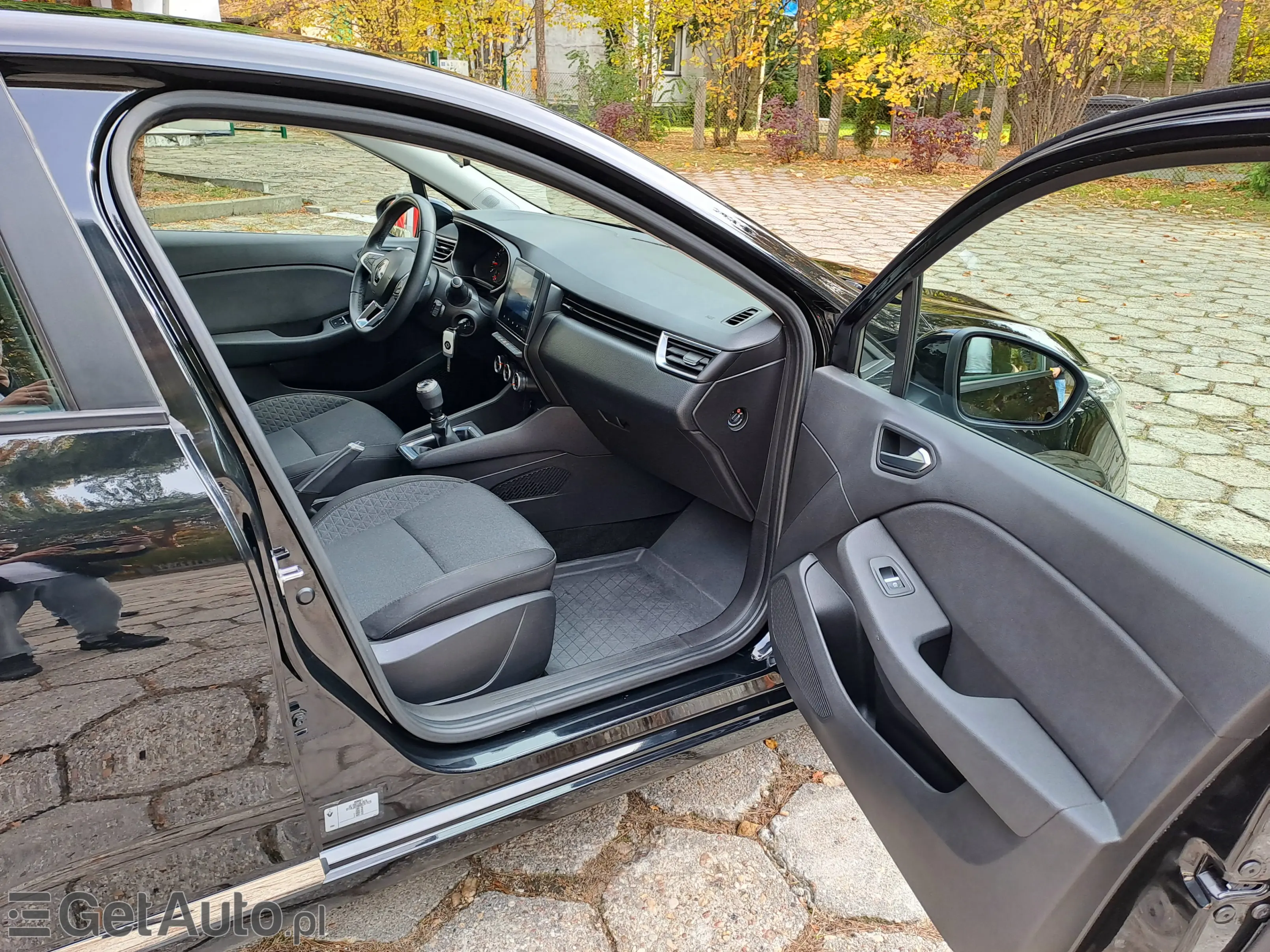 RENAULT Clio Zen 100 LPG