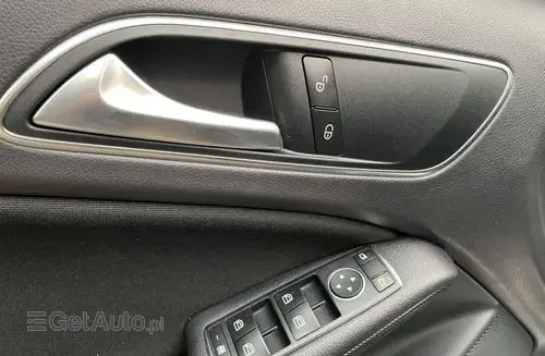 MERCEDES-BENZ Klasa A 