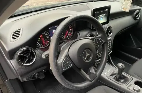 MERCEDES-BENZ Klasa A 