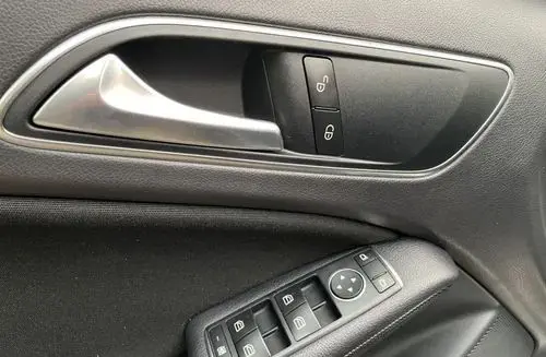 MERCEDES-BENZ Klasa A 