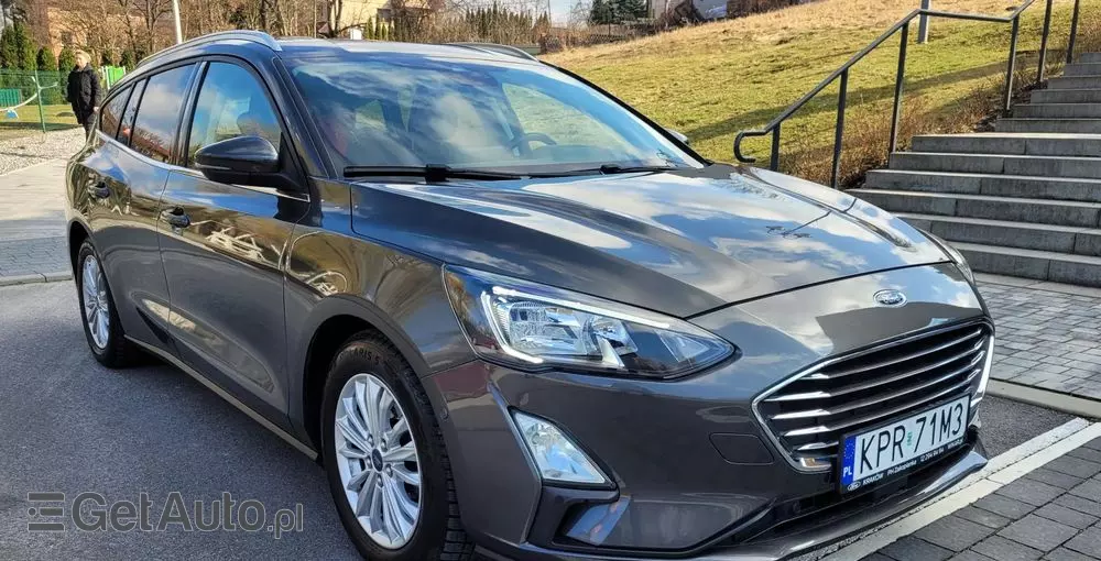 FORD Focus Turnier 1.0 EcoBoost Start-Stopp-System TITANIUM