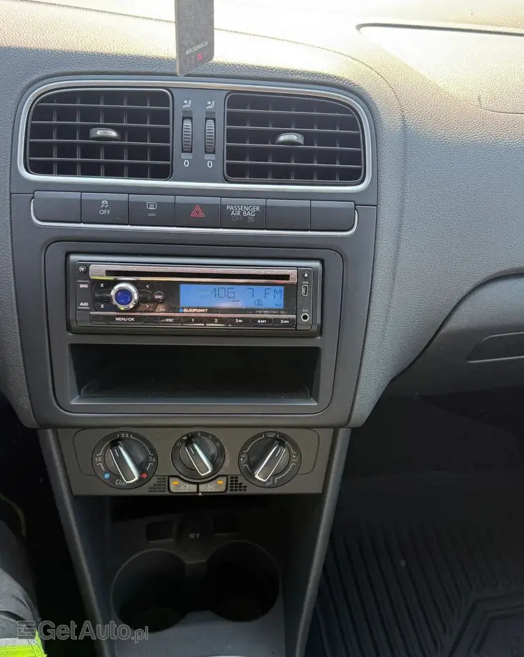 VOLKSWAGEN Polo 1.2 Life