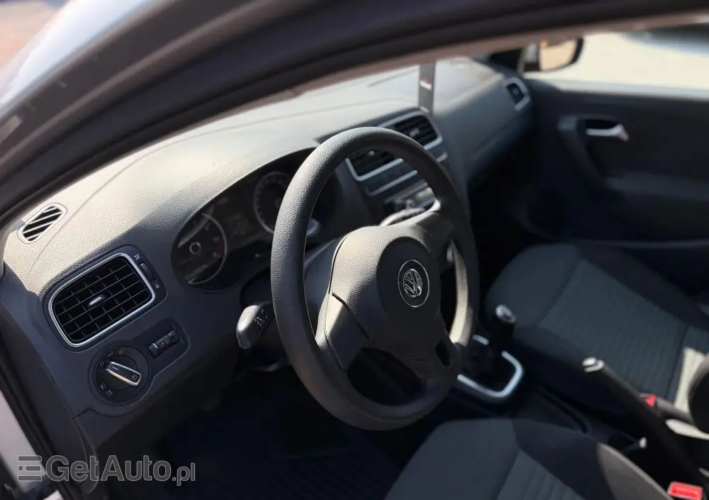 VOLKSWAGEN Polo 1.2 Life