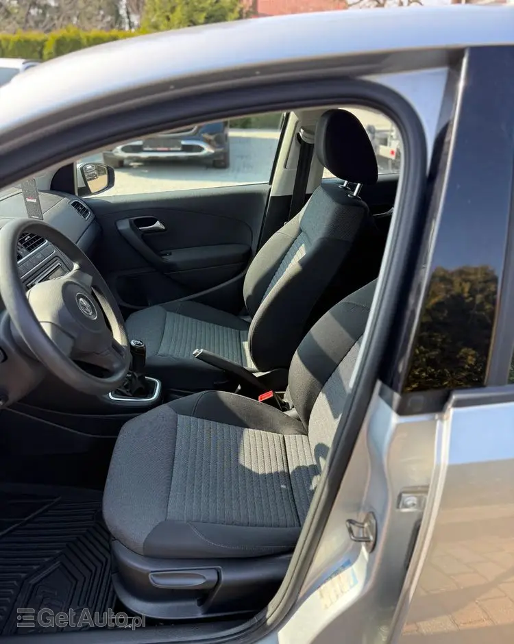 VOLKSWAGEN Polo 1.2 Life
