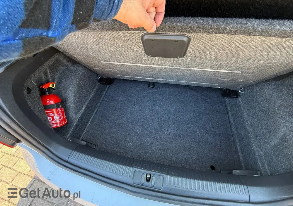 VOLKSWAGEN Polo 1.2 Life