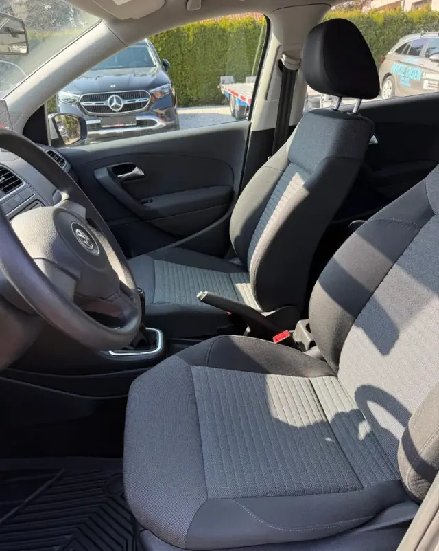 VOLKSWAGEN Polo 1.2 Life