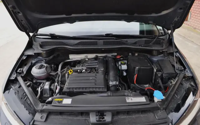 VOLKSWAGEN Golf Sportsvan 1.2 TSI BlueMotion Technology Lounge