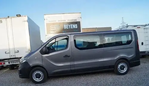 OPEL Vivaro 