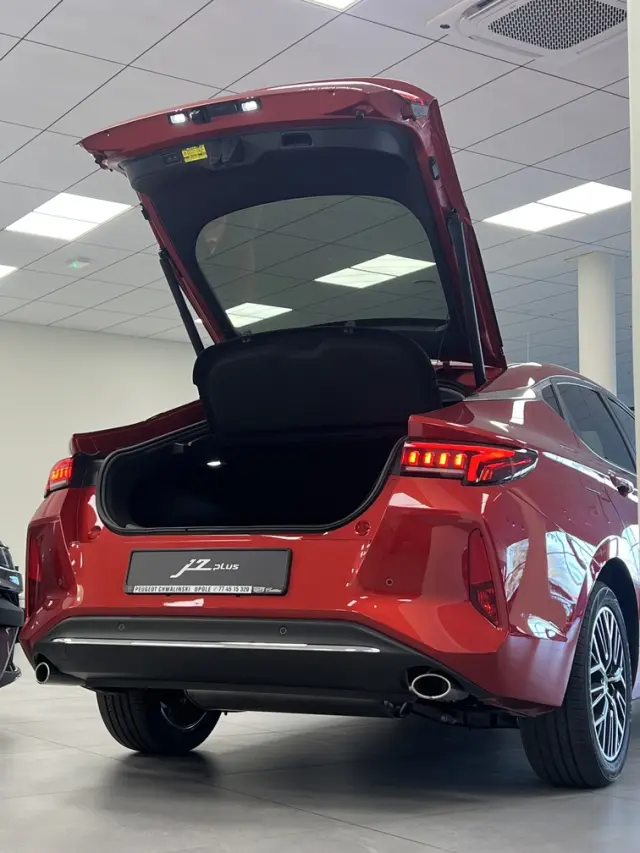 JAC J7 Plus 1.5T 136KM AT