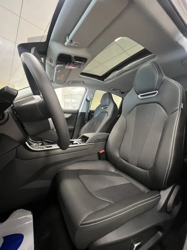 JAC J7 Plus 1.5T 136KM AT