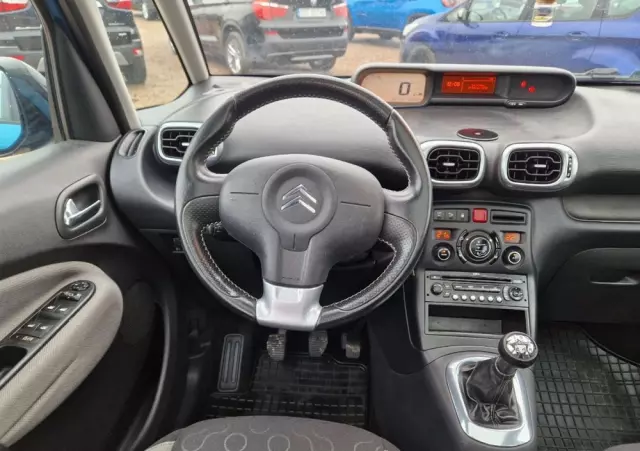 CITROËN C3 Picasso 1.6i Exclusive