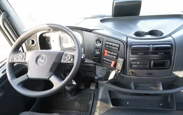 MERCEDES-BENZ ATEGO / 16 30 / E6 / SKRZYNIOWY + HDS FASSI F 155 / ADR / STEROWANIE RADIOWE 