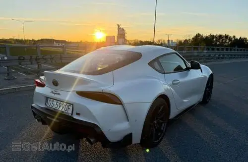 TOYOTA Gr Supra 