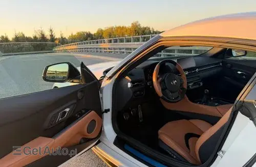 TOYOTA Gr Supra 