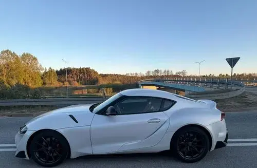 TOYOTA Gr Supra 