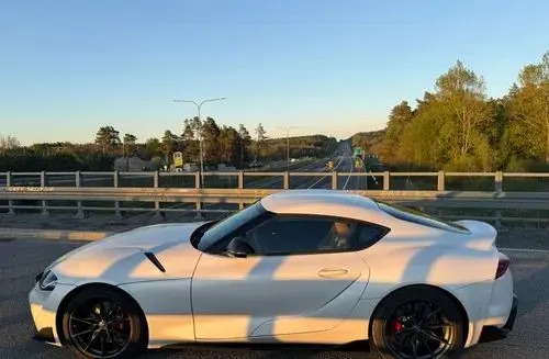 TOYOTA Gr Supra 
