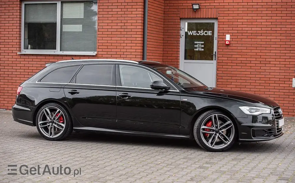 AUDI A6 Avant 3.0 TDI quattro S tronic