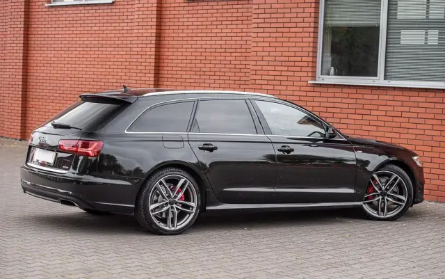 AUDI A6 Avant 3.0 TDI quattro S tronic