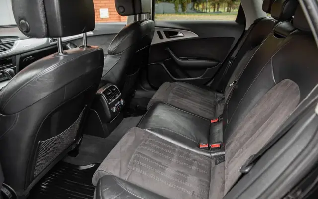 AUDI A6 Avant 3.0 TDI quattro S tronic