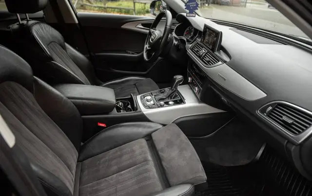 AUDI A6 Avant 3.0 TDI quattro S tronic