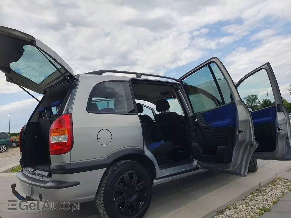 OPEL Zafira 
