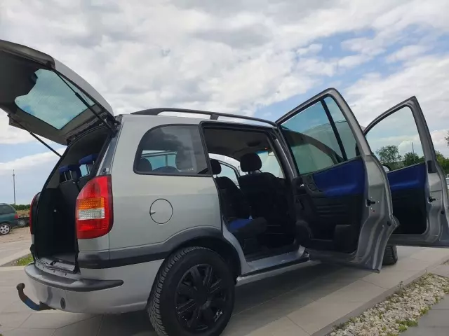 OPEL Zafira 